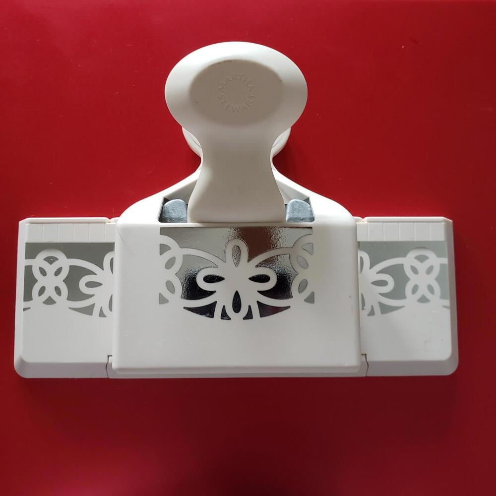 Martha Stewart Large Twirl Loop Border Deep Edge Punch Scrapbooking Crafts
